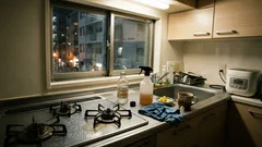 賢い人が黒茶と酢を台所掃除に使う理由：油汚れ・ニオイの効きどころとNG